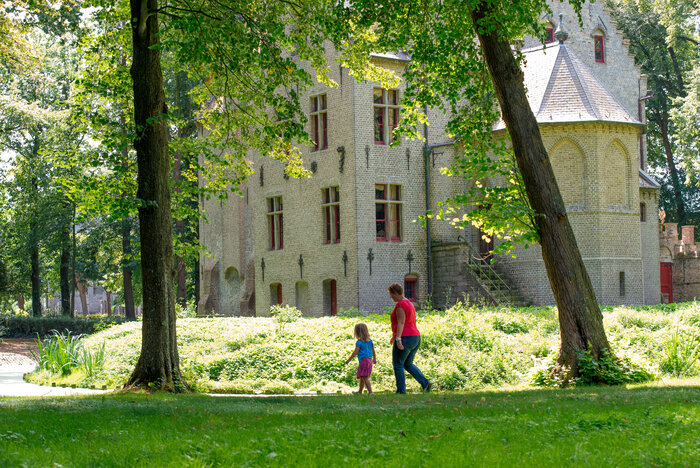 Wandelen rond Kasteel Beauvoorde